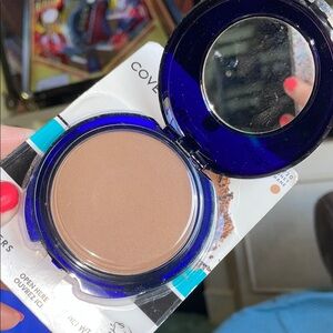 COVERGIRL NIB Smoothers Pressed Powder TRANSLUCENT HONEY